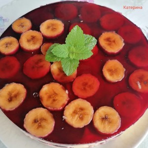 Торта со цреши и банани 