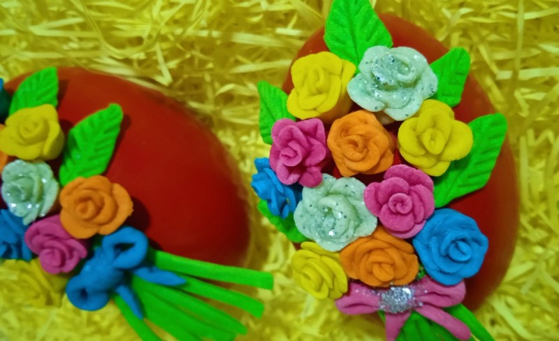 Велигденски декоративни јајца (со букетчиња)
